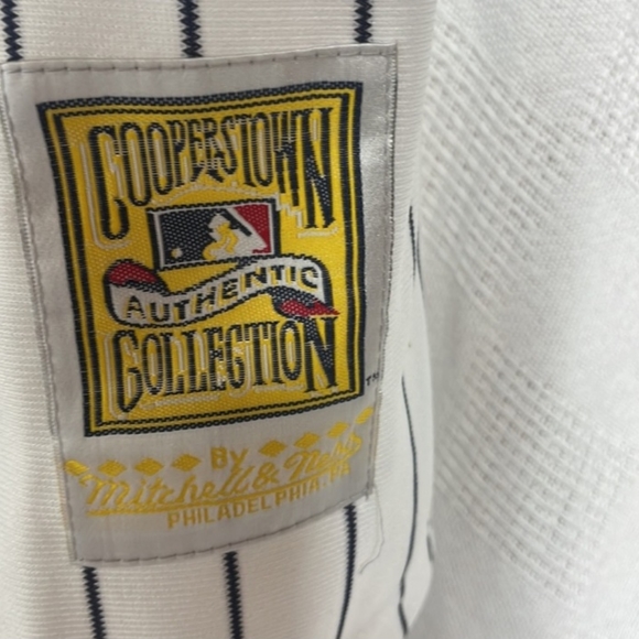 ***SOLD***Mitchell & Ness Joe DiMaggio 1951 Ney York Yankees Jersey..Size 50. - Picture 3 of 8